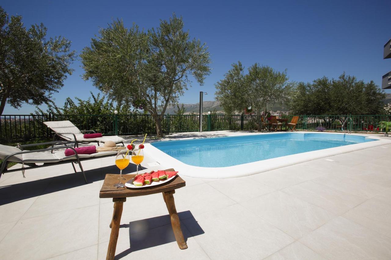 Apartmani Lucante Split Exteriör bild