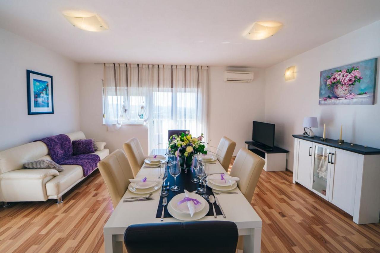Apartmani Lucante Split Exteriör bild