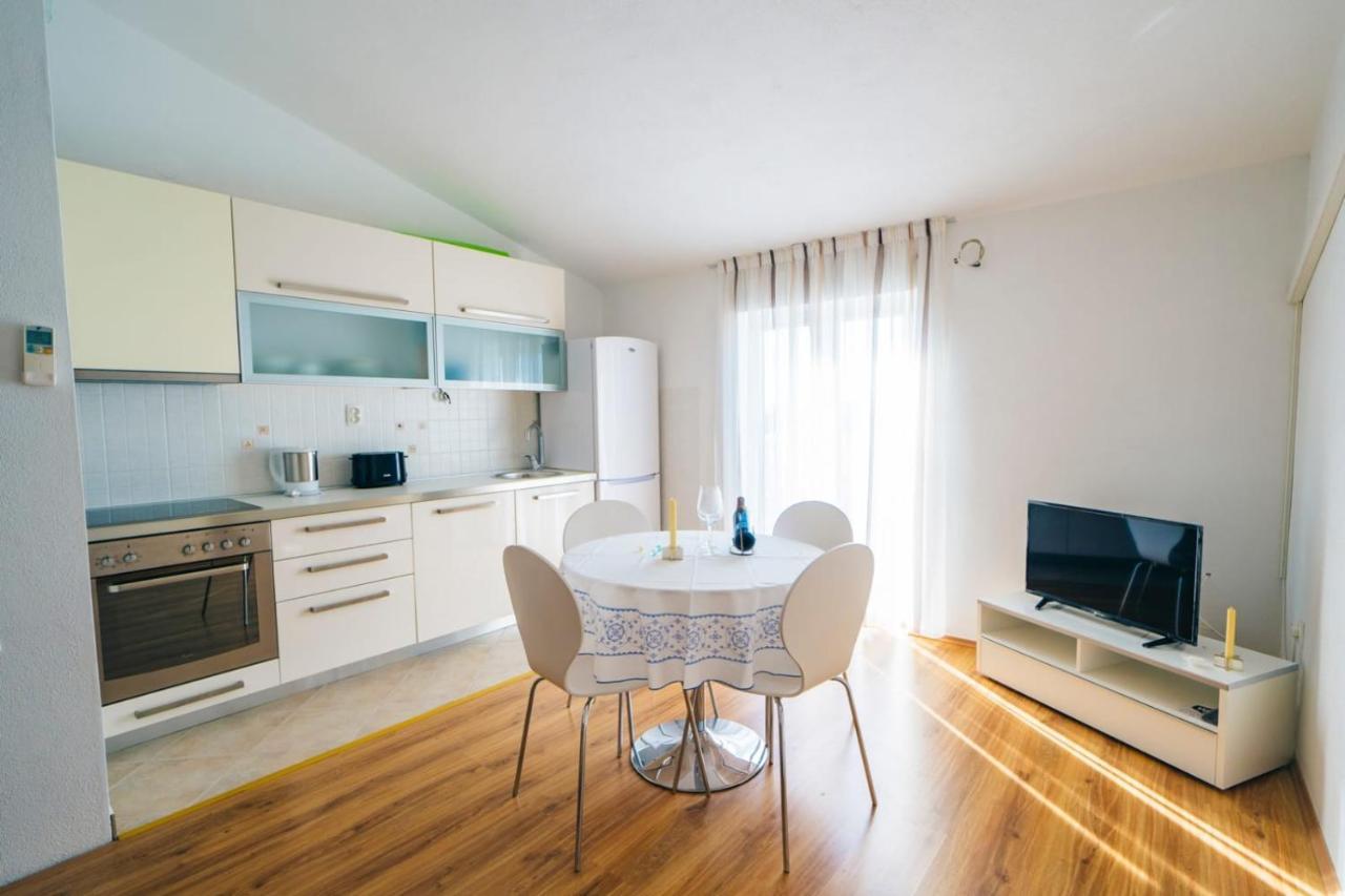 Apartmani Lucante Split Exteriör bild