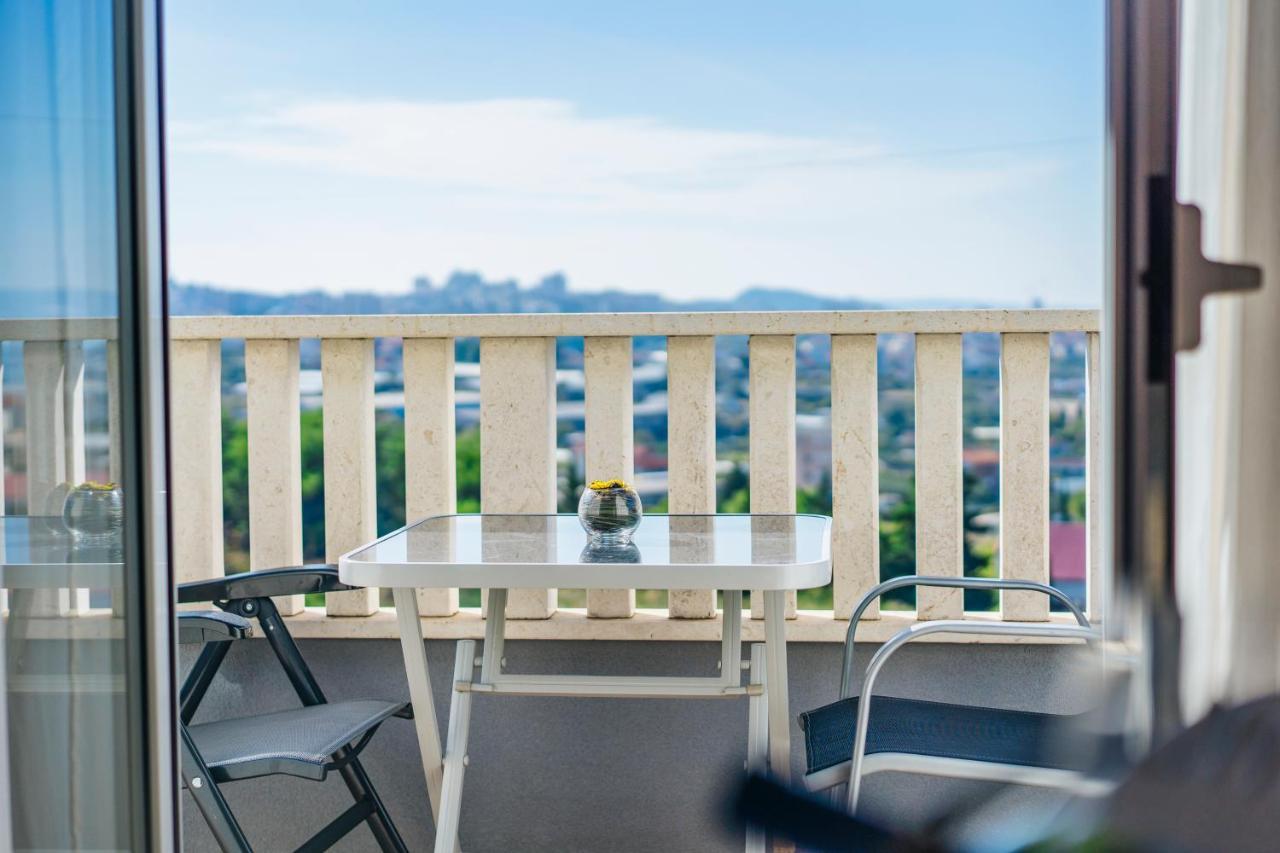 Apartmani Lucante Split Exteriör bild